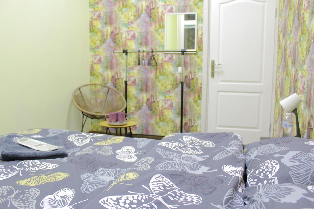 Uneed Rooms Somnium Киев Екстериор снимка